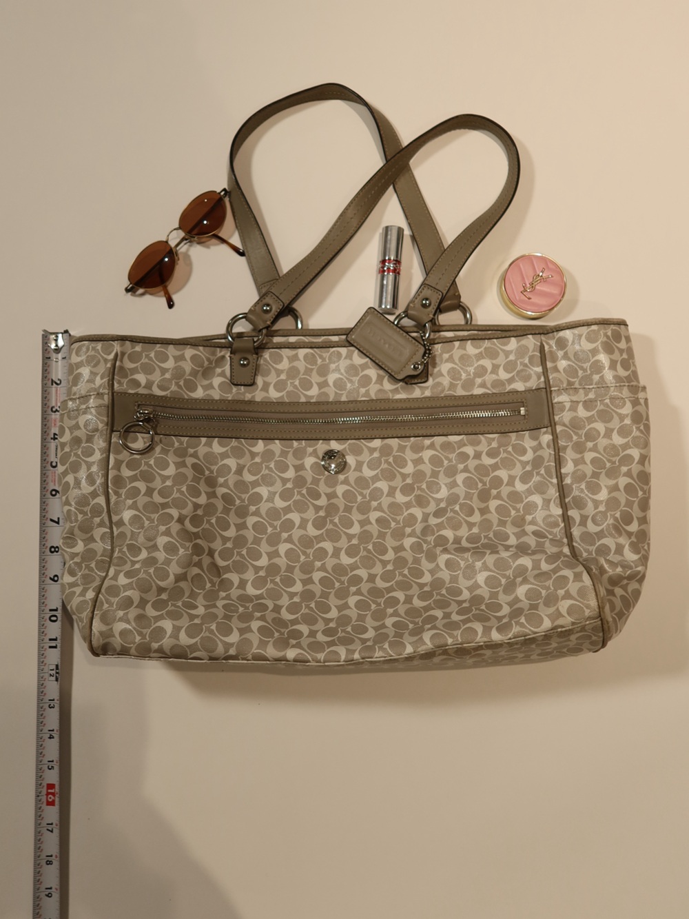 Coach Signature Large grey Tote - Picture 3 of 15